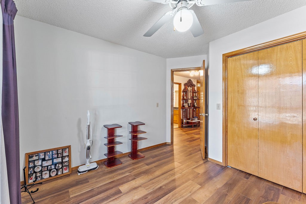 Dawn Hill C C Resort Rurban - Residential