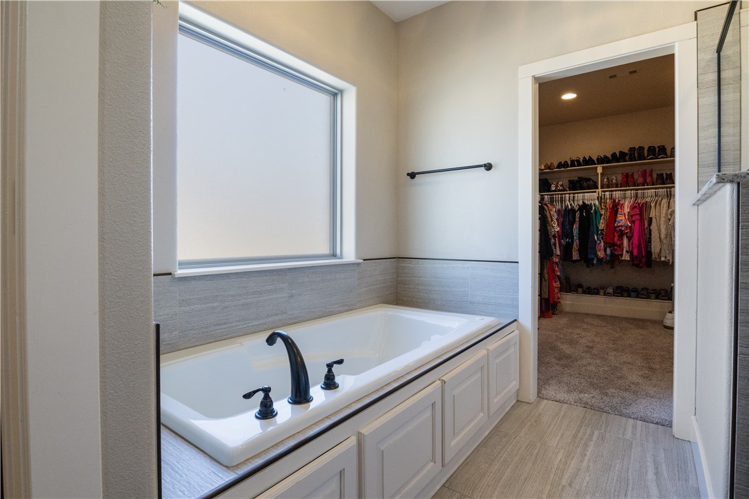 White Oak Estates - Residential