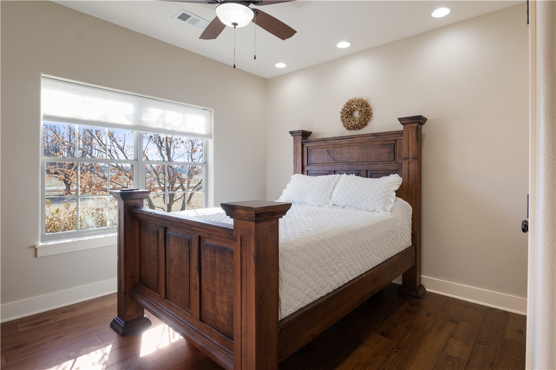 White Oak Estates - Residential