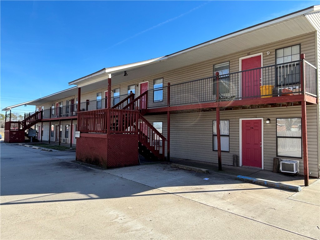 Photo 1 of 6 — 1706 S Powell Street 206, Springdale, AR 72764