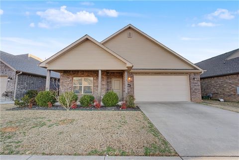 Photo of 6159 W Limerick Way, Fayetteville, AR 72704 (MLS # 1337017)