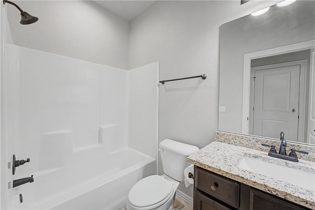 Emerald Point - Residential