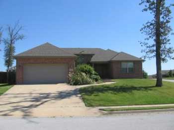 Showings start August 1st once vacant. Additional $75/month for 6-month lease term.