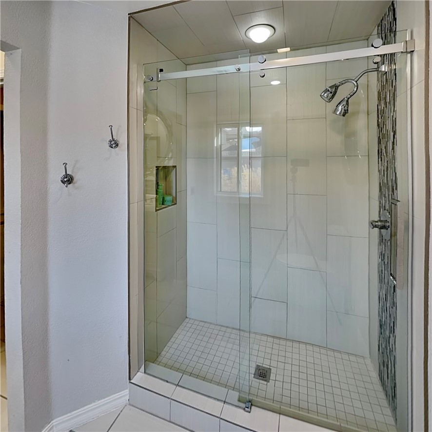 Pinnacle Town Homes Rogers - Residential