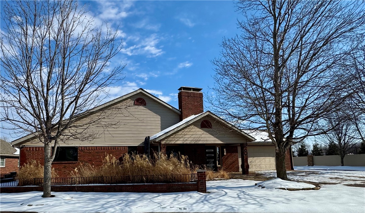 Pinnacle Town Homes Rogers - Residential