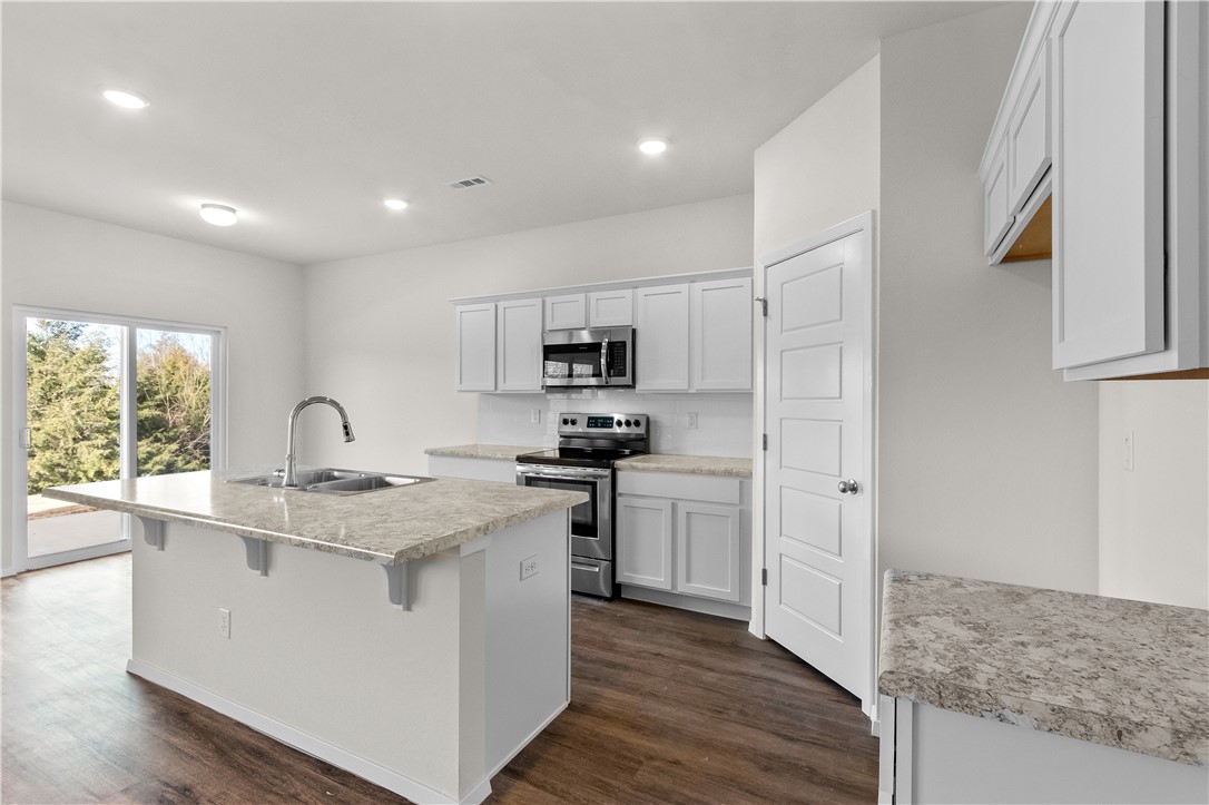 Creekside Meadows - Residential