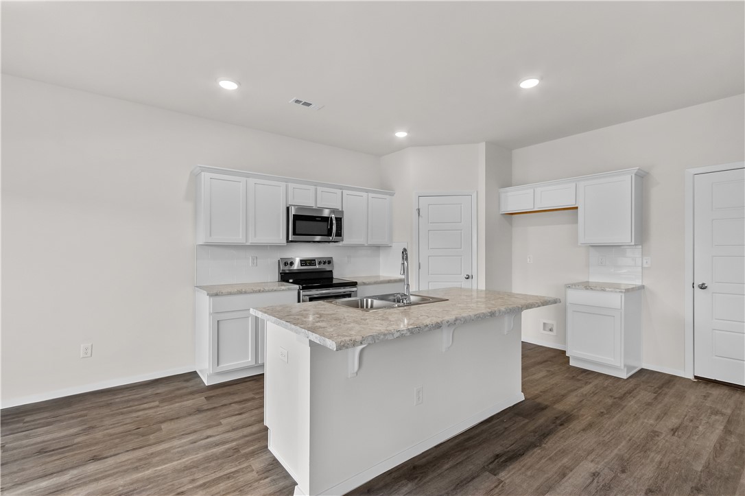 Creekside Meadows - Residential