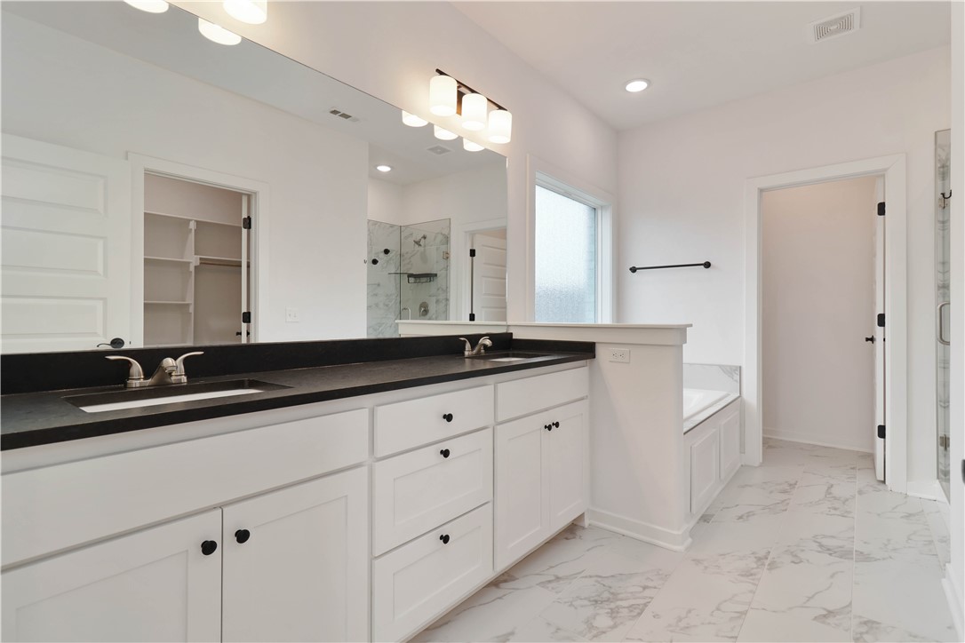 Hylton Place Sub Ph 1 - Residential