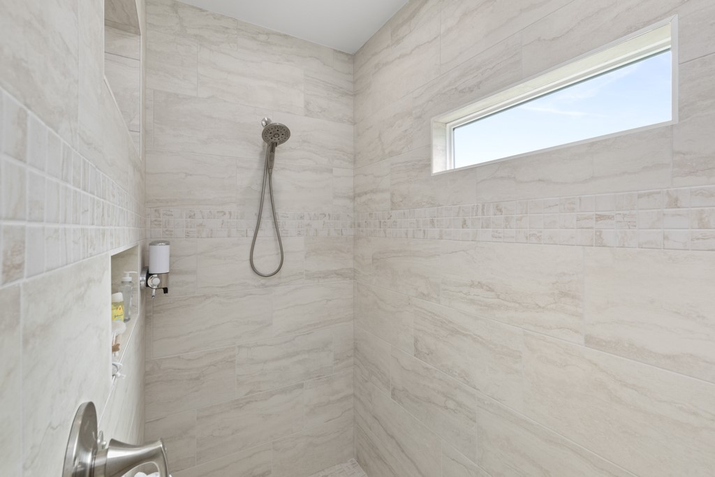 Shadow Valley Ph 8 Rogers - Residential