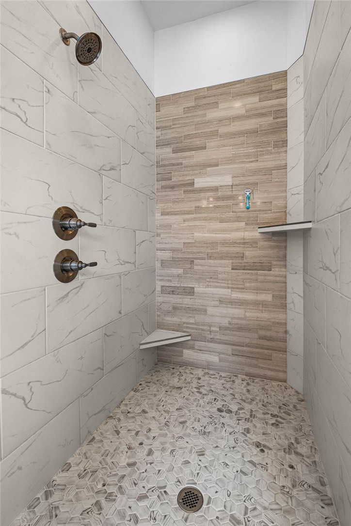 Clarendon Heights - Residential