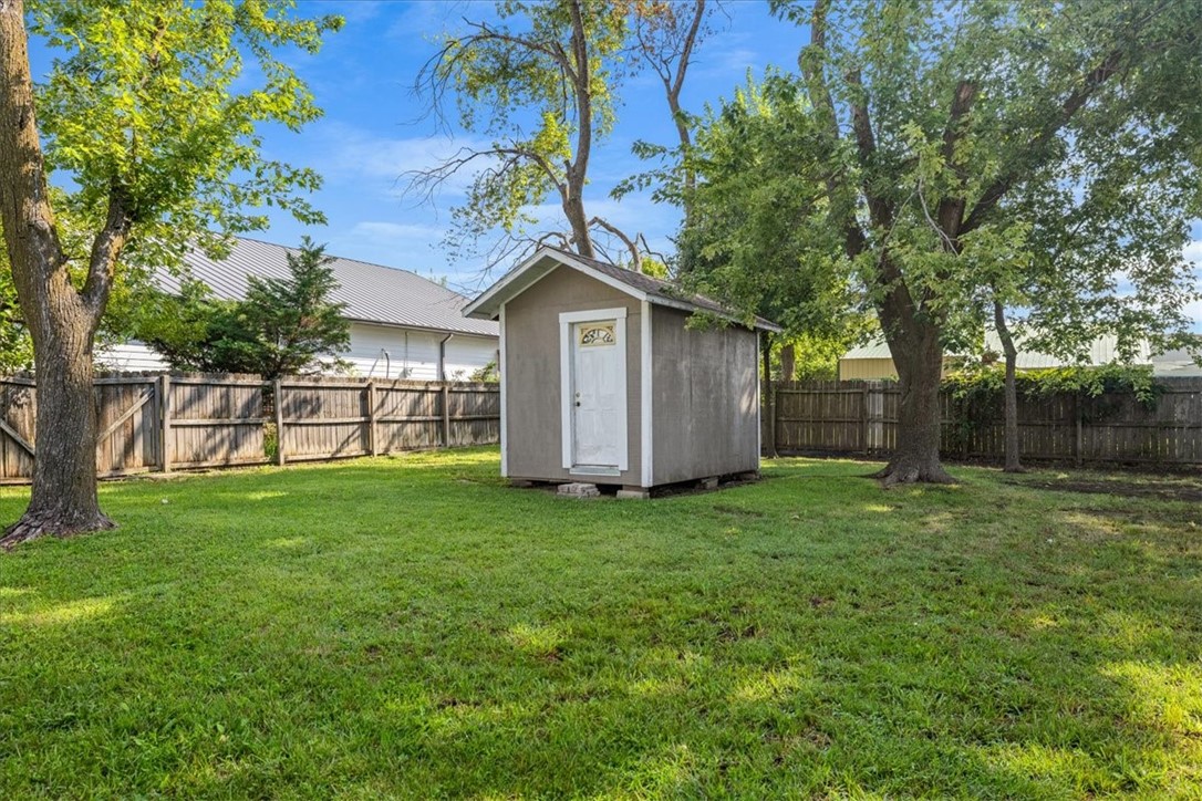 LANTERS SUB-BENTONVILLE - Residential