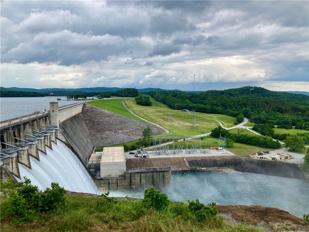 Unit 7 Holiday Island - Land