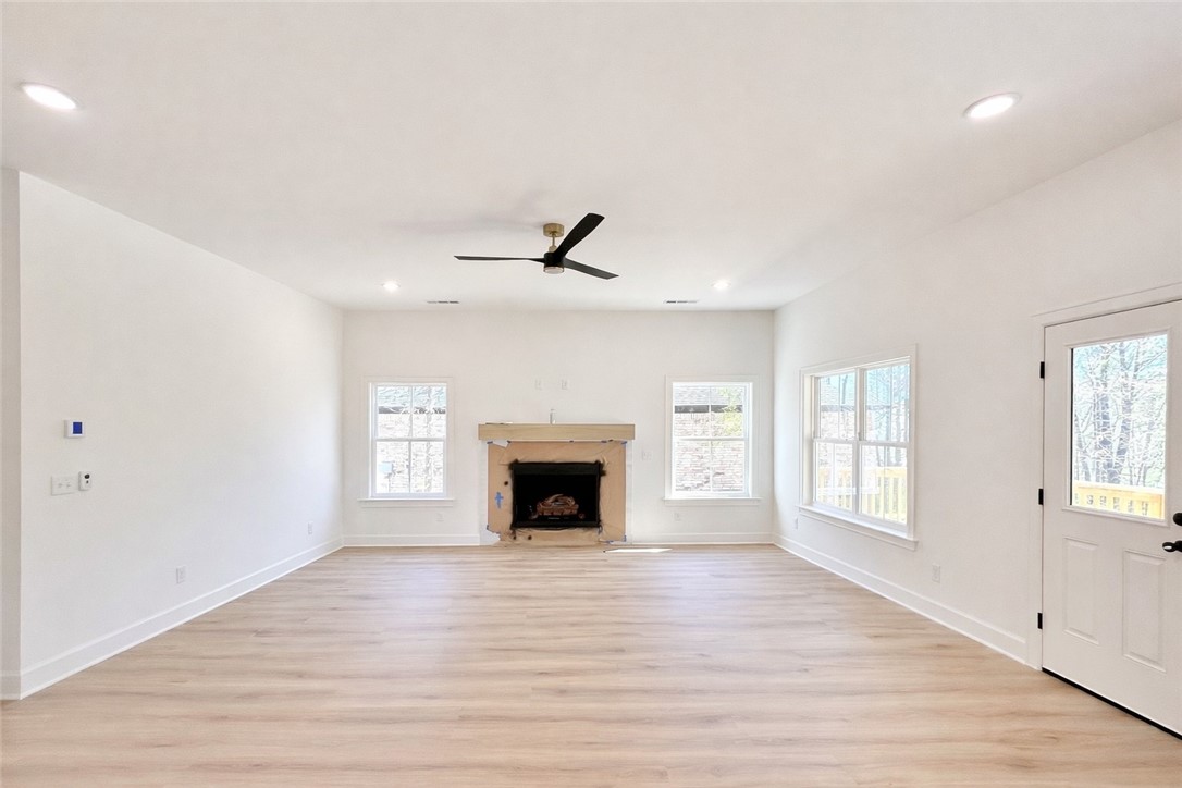 Jura Sub - Residential