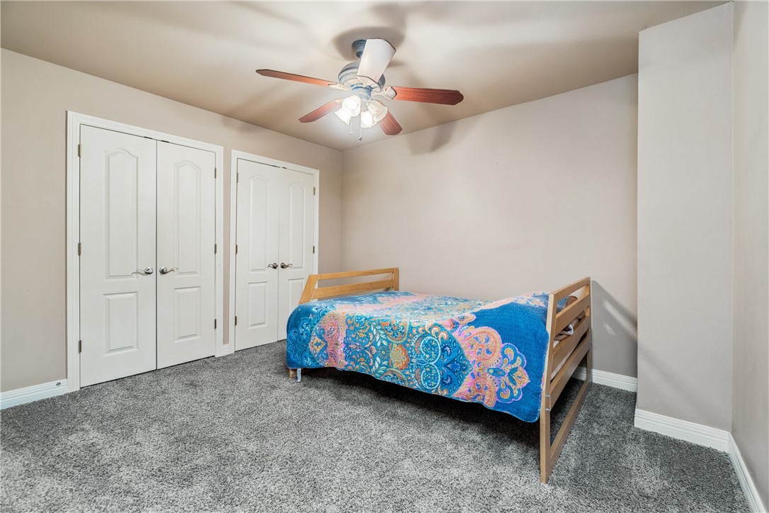 Homes At Oakmont Horizontal Prop Rogers - Residential