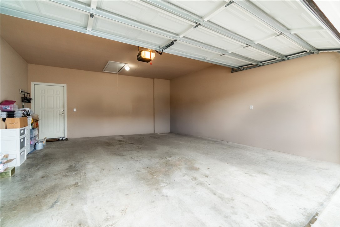 Homes At Oakmont Horizontal Prop Rogers - Residential