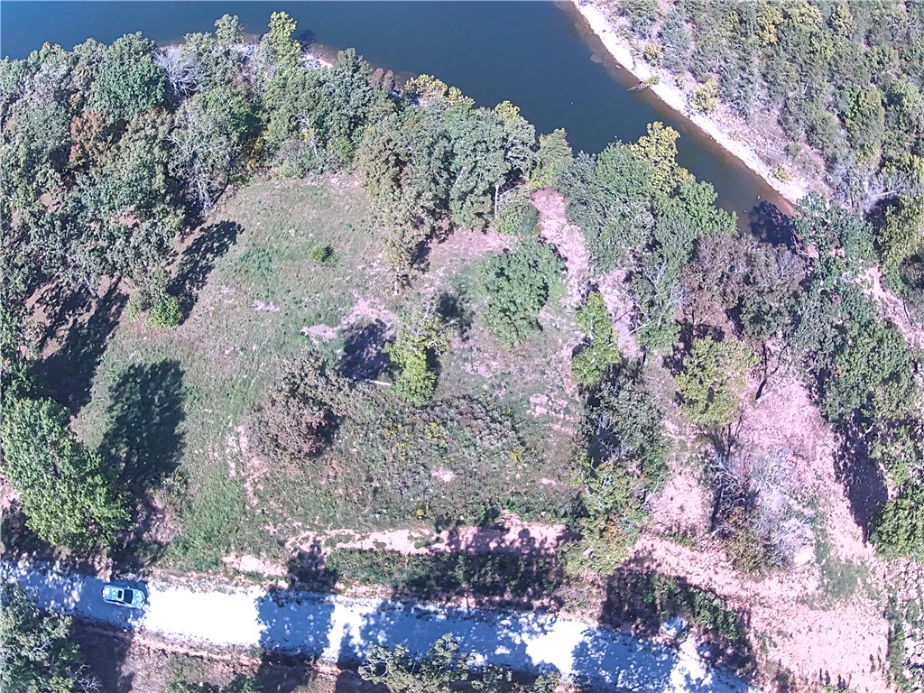 Ledge Rock at Cricket Creek - Land