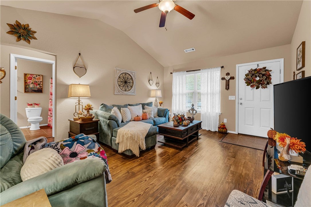 6730 Arrowhead Cove