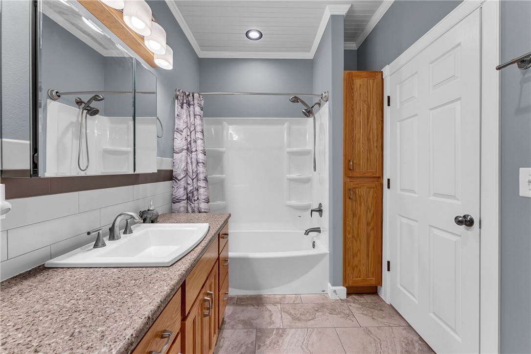 17-16-31 - Residential