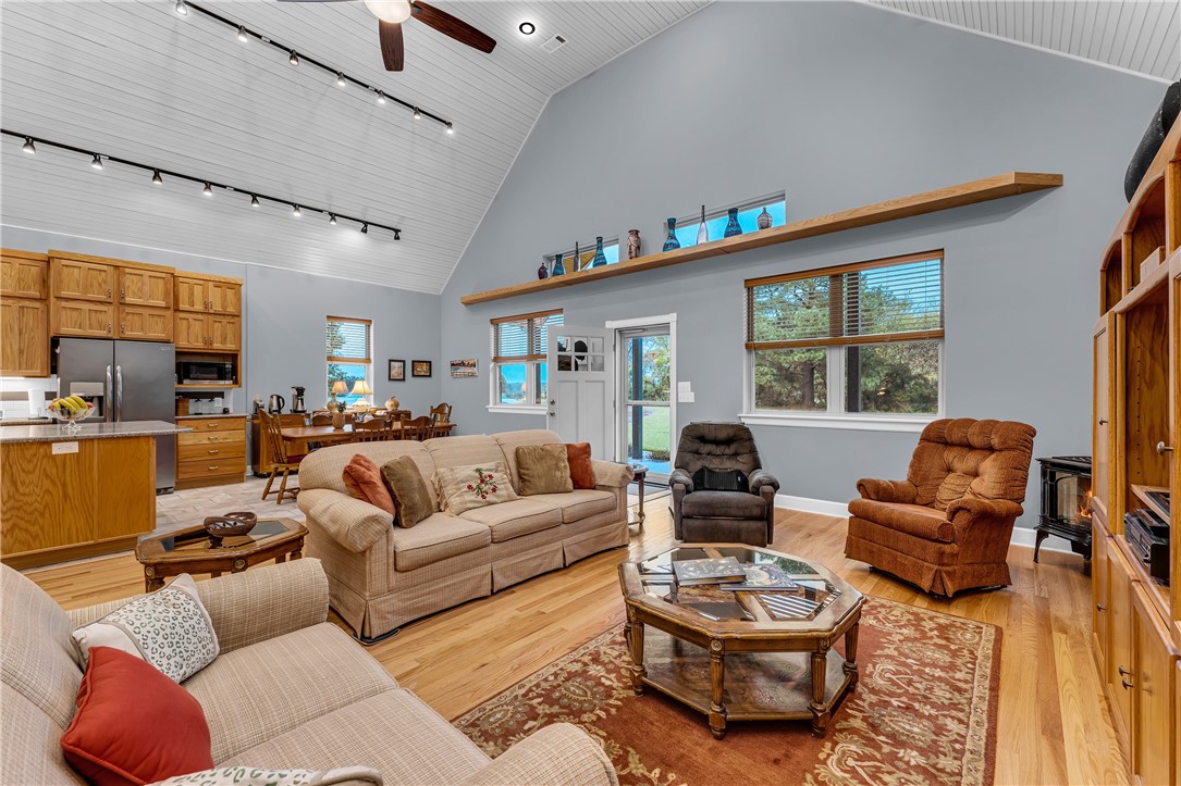 17-16-31 - Residential