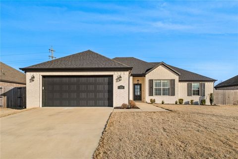 Photo of 326 Canada Drive, Farmington, AR 72730 (MLS # 1335259)