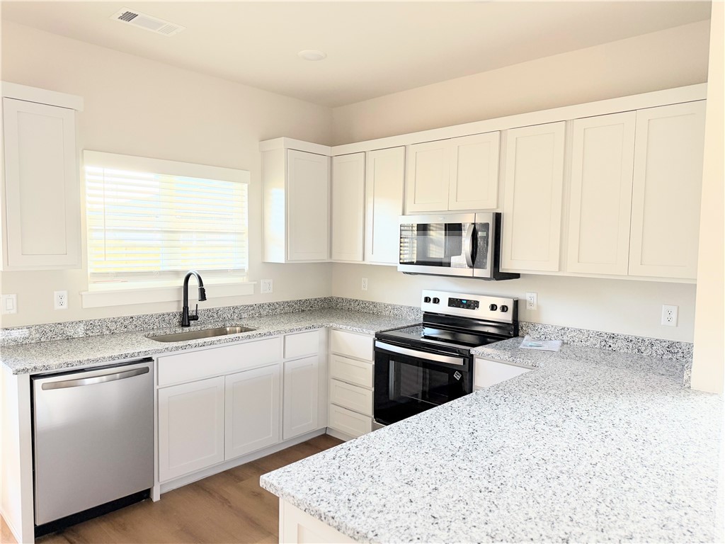 Daisy Road Duplexes Centerton - Residential Lease