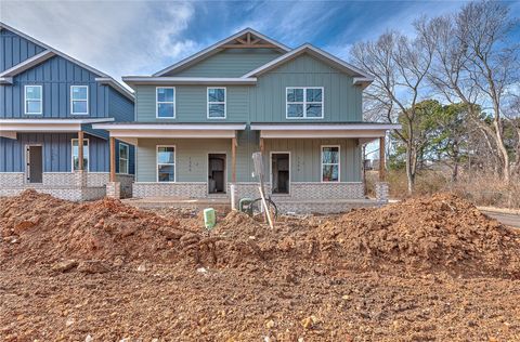 Photo of 1362 S Yampa Bend, Fayetteville, AR 72701 (MLS # 1334985)