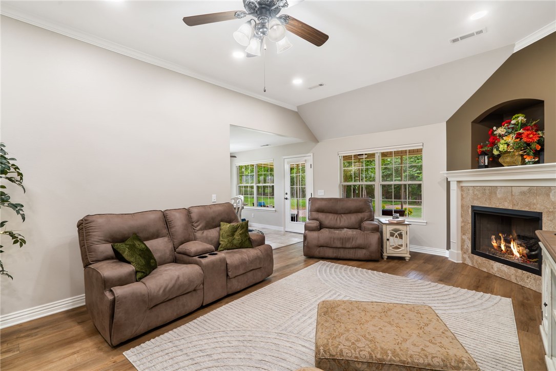 Magrath Sub Bvv - Residential
