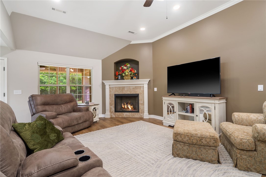 Magrath Sub Bvv - Residential