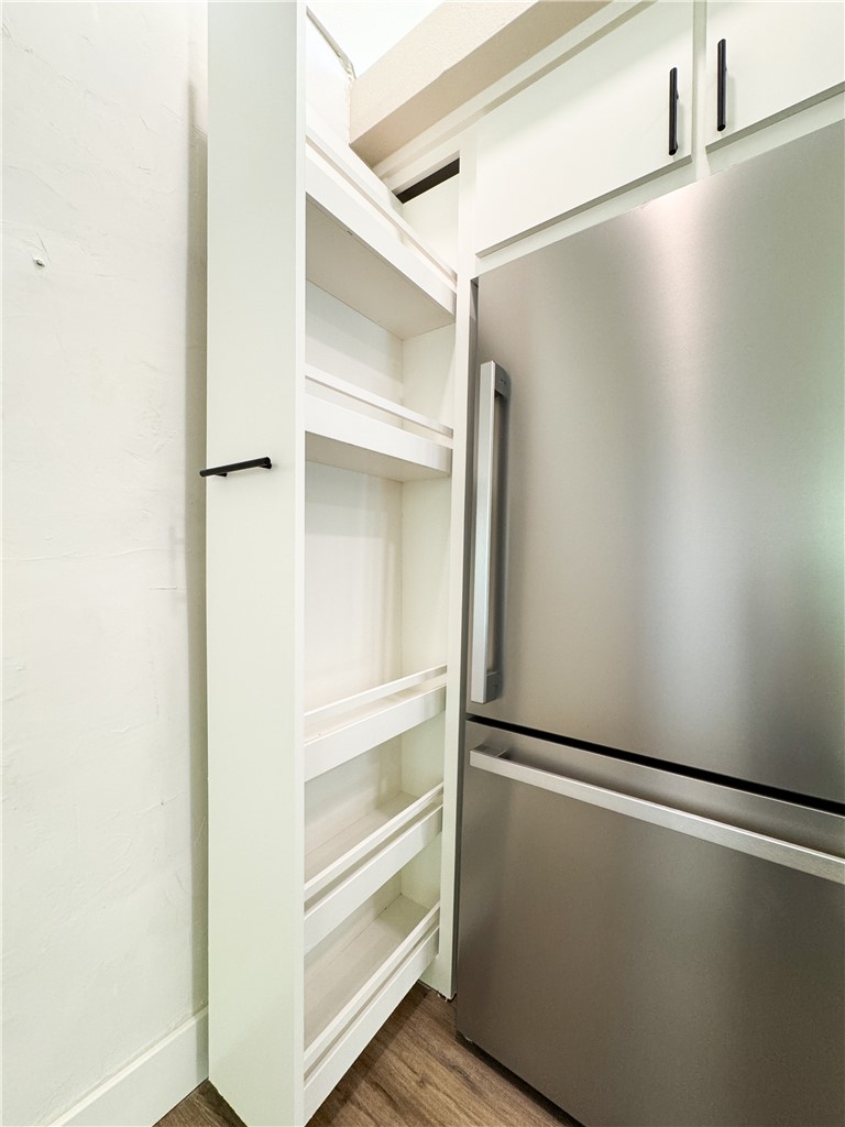 23-16-30 FAYETTEVILLE OUTLOTS - Residential Lease