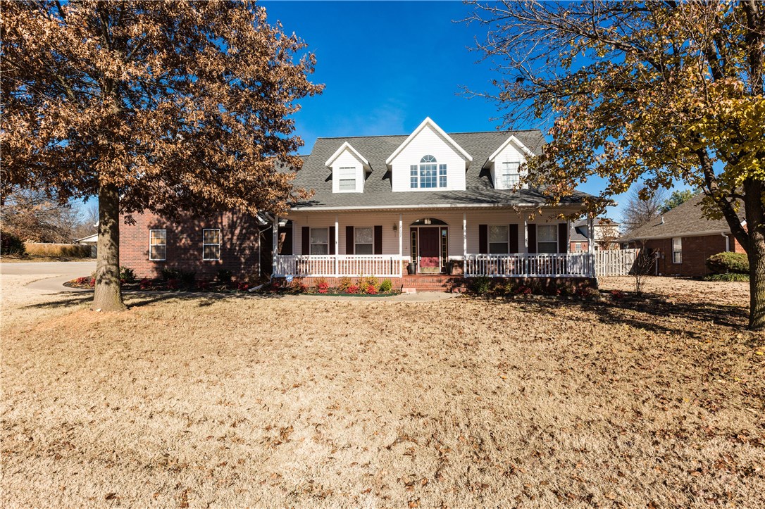 Amazing home that is walking distance to RHS & minutes from the Pinnacle Hills Promenade. Kitchen features refinished cabinets, granite countertop, & a new tile floor. The formal dining room has new wood plank tile flooring. Living room features a gas log fireplace & large open area for entertaining. Insulation in the home is completely updated to be energy efficient & seller added a new 16 seer HVAC unit in 2013. The backyard features an in-ground pool & a 16x34 covered deck that is wired for sound & TV.