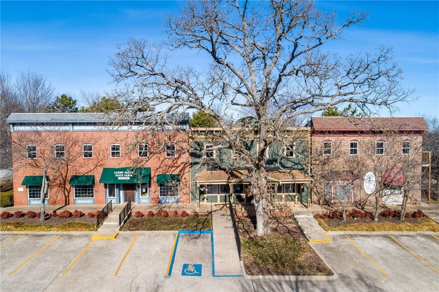 New 5 year lease just signed on 2516- 2520 @ $2500 per month.   Owner occupies 2514 as Insurance Business.  Perfect location near corner of Mission and Hwy 265! Close to prime suburban area. Owner will lease back 2514 Mission for short term if needed. Tons of storage area in upstairs. Plenty of parking  and great exposure!