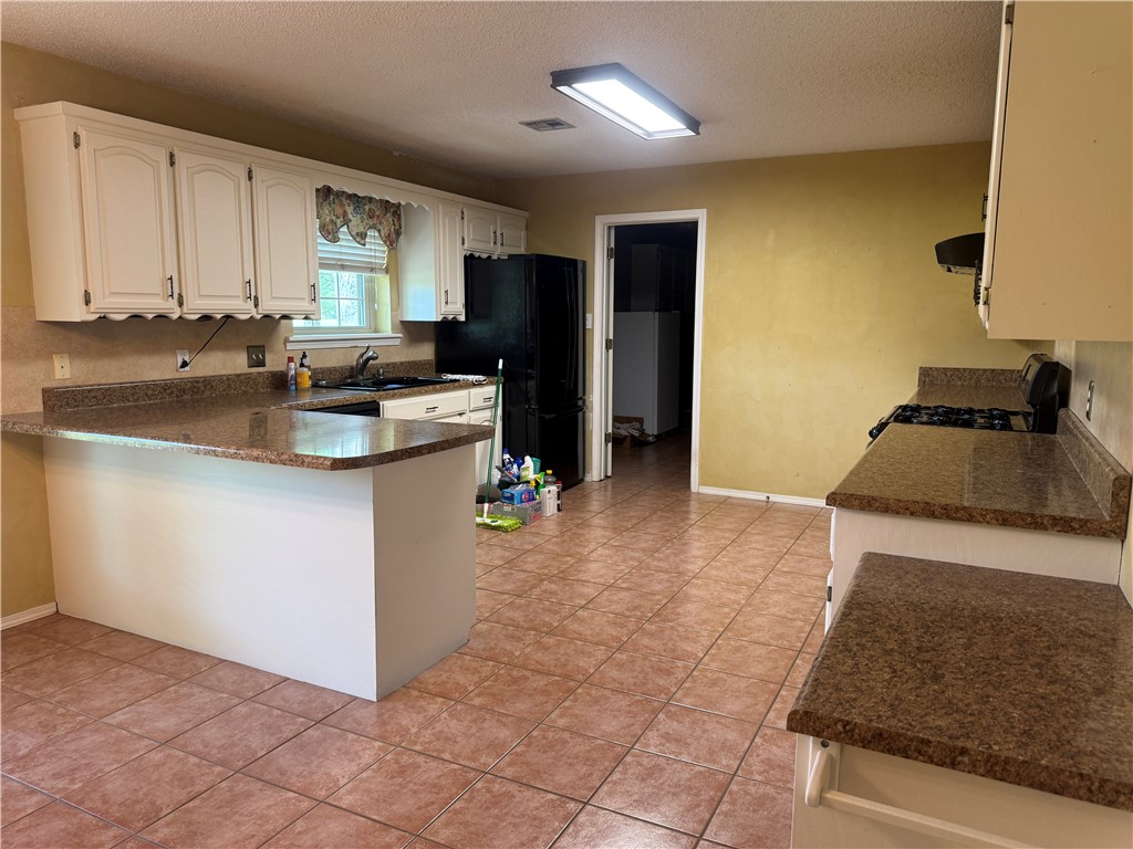 Golden Pond - Residential