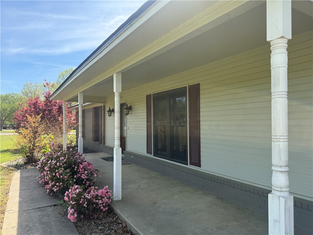 Golden Pond - Residential