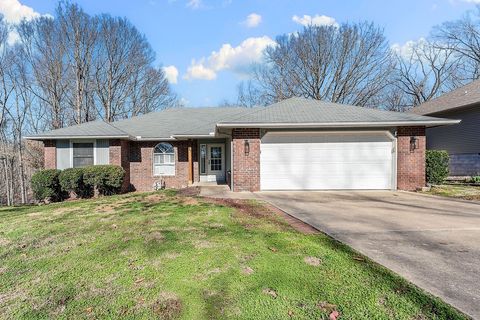 Photo of 67 London Drive, Bella Vista, AR 72715 (MLS # 1339703)