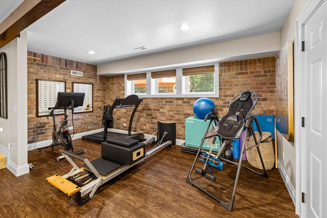 Roberts Sub Bvv - Residential