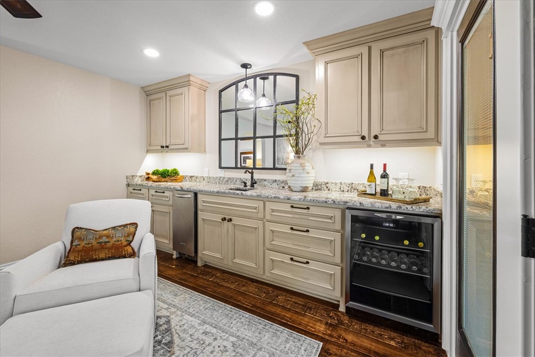 Roberts Sub Bvv - Residential