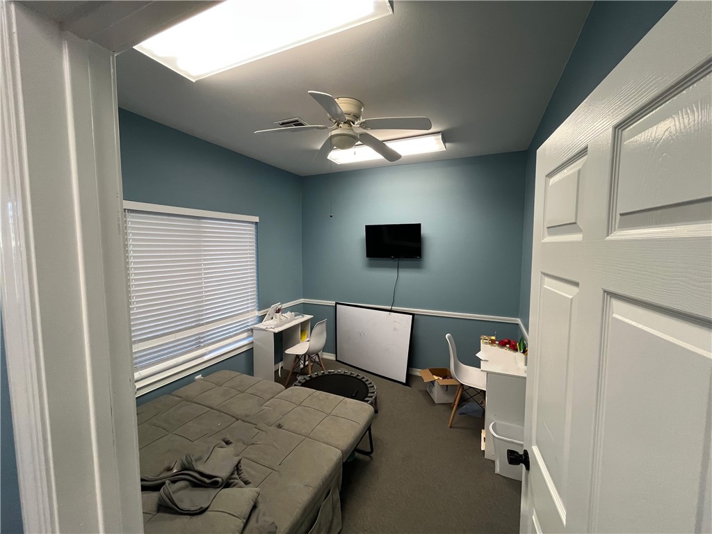 Oak Trace 2 - Commercial Lease