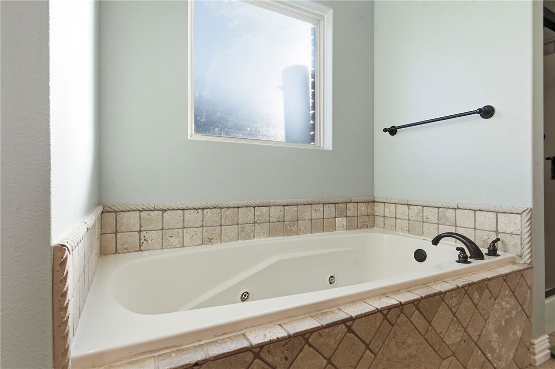 Black Springs - Residential