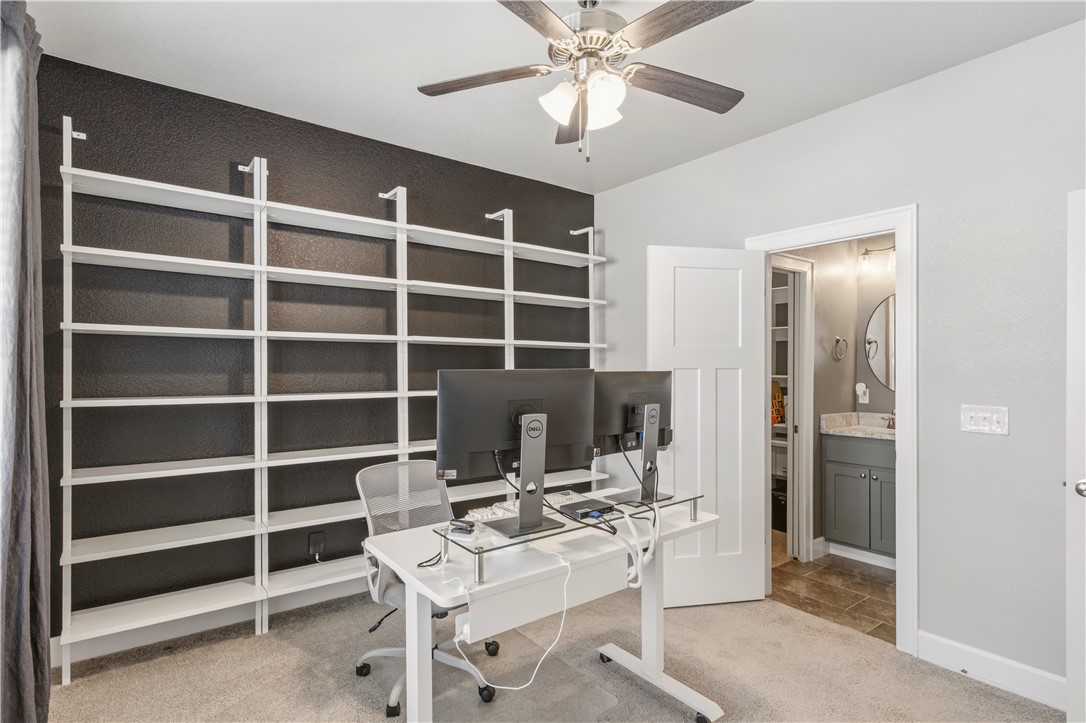 Oak Meadows Bentonville - Residential