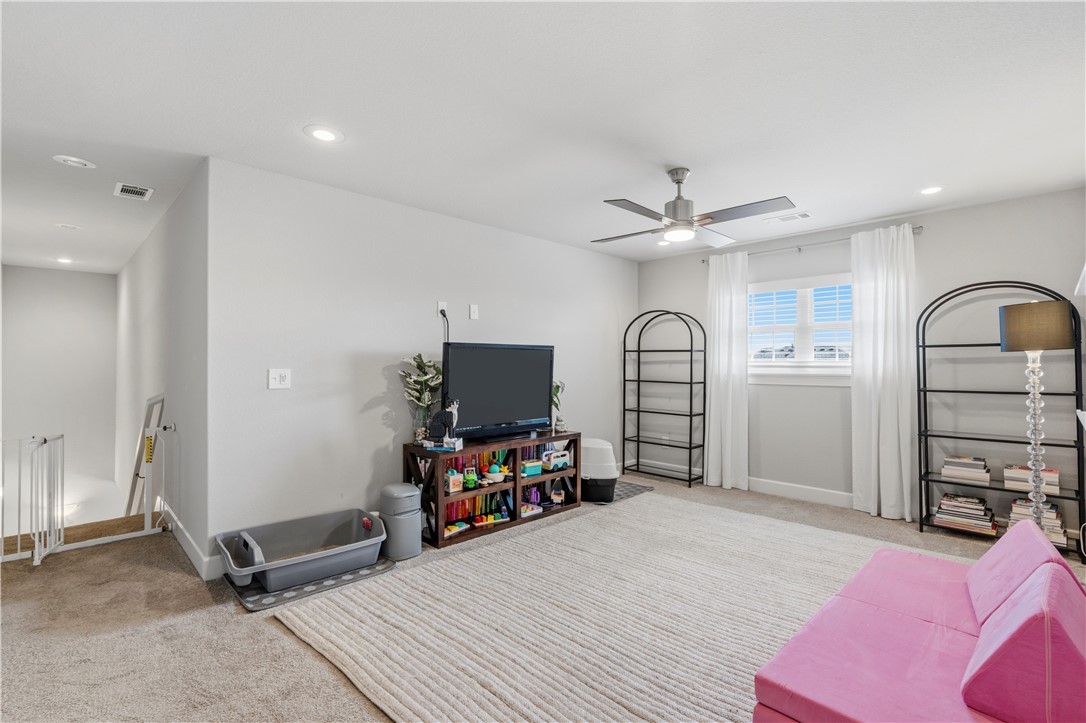 Oak Meadows Bentonville - Residential