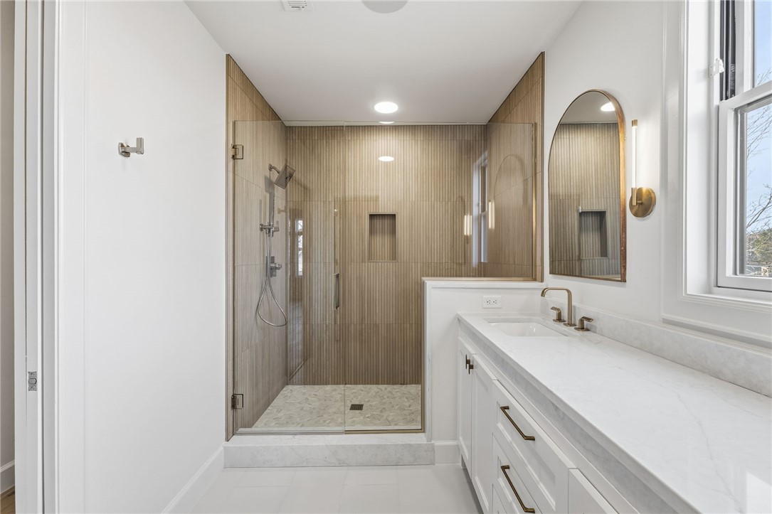 ORCHARD ADD-BENTONVILLE - Residential