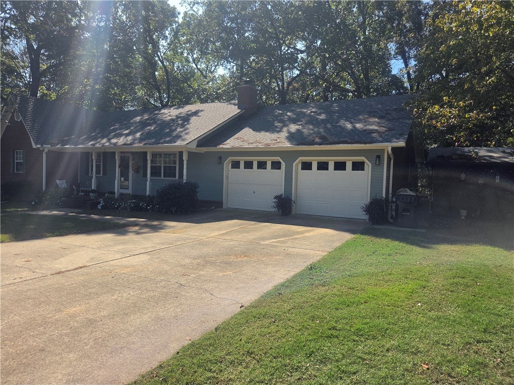 37 Fontaine Drive