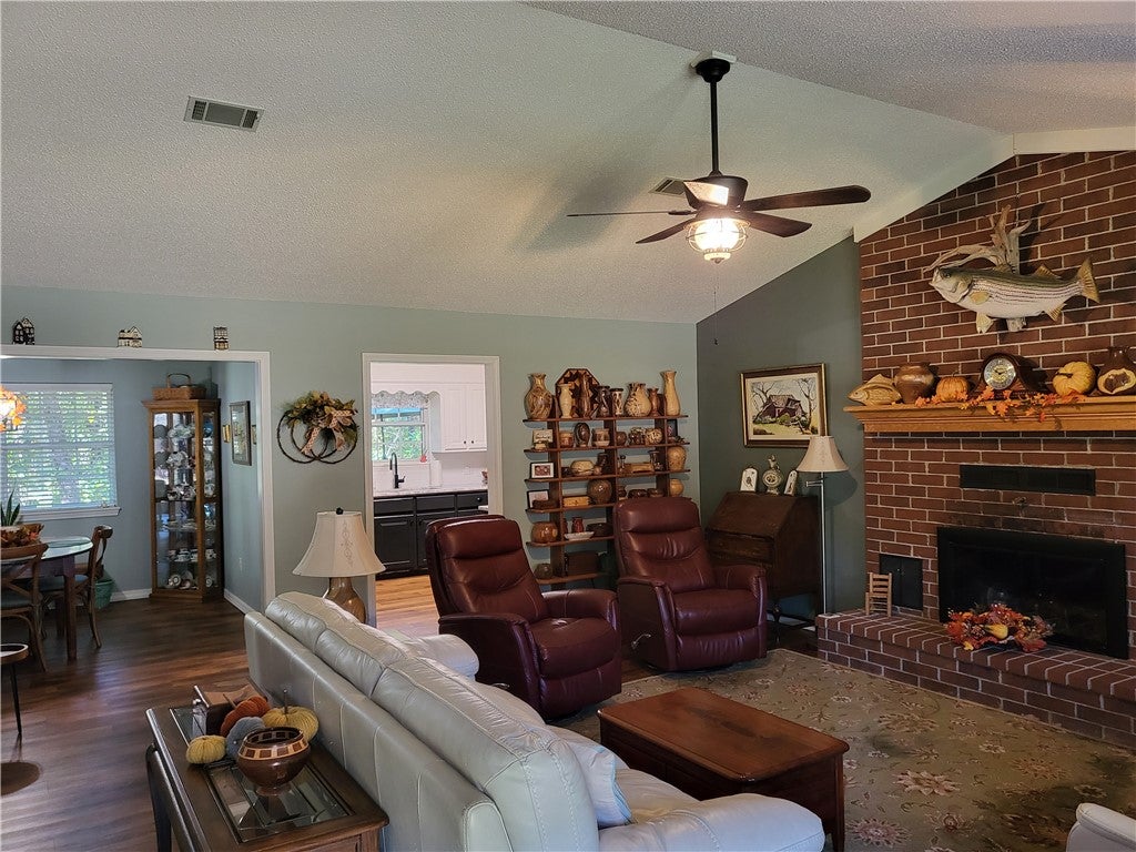 37 Fontaine Drive