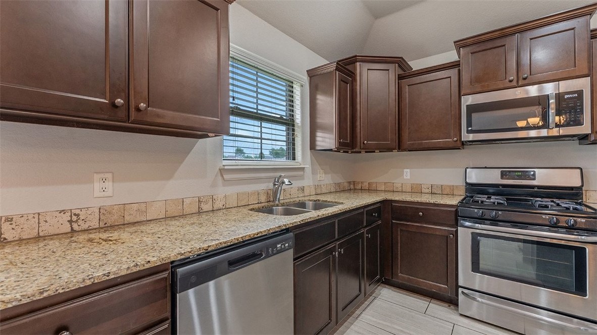 Laurynwood Estates Bentonville - Residential