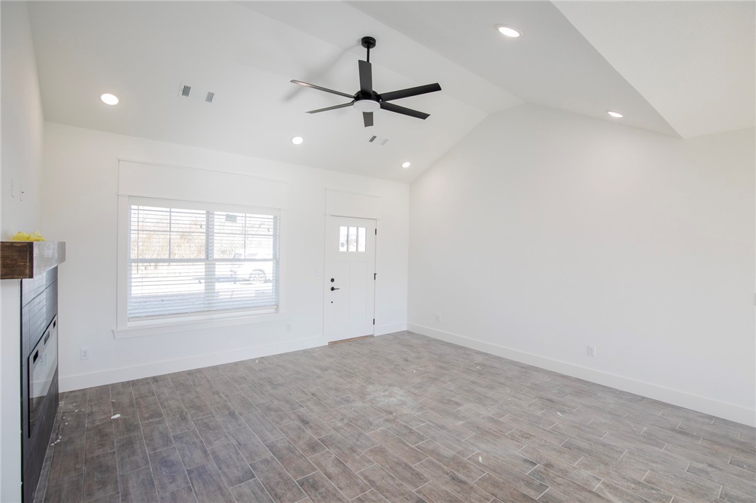 LOCKHART SUB-BVV - Residential