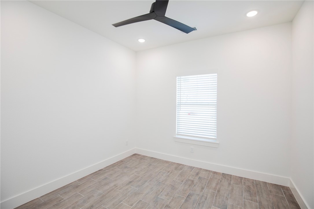 LOCKHART SUB-BVV - Residential