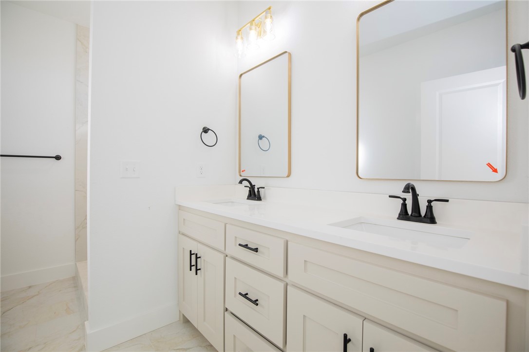 LOCKHART SUB-BVV - Residential