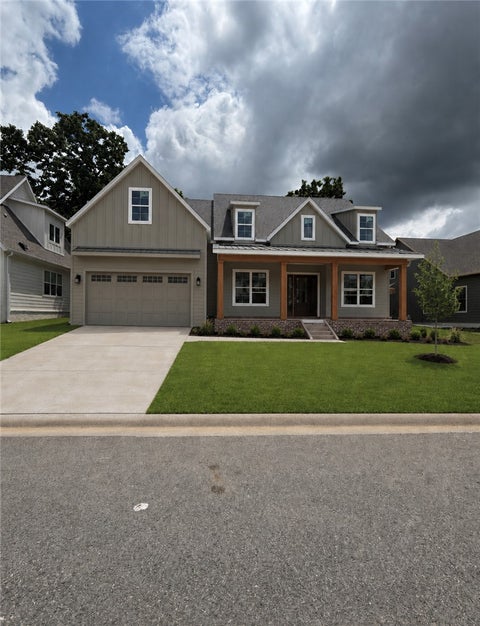 Photo of 2066 N Dutton Place, Fayetteville, AR 72703 (MLS # 1354811)