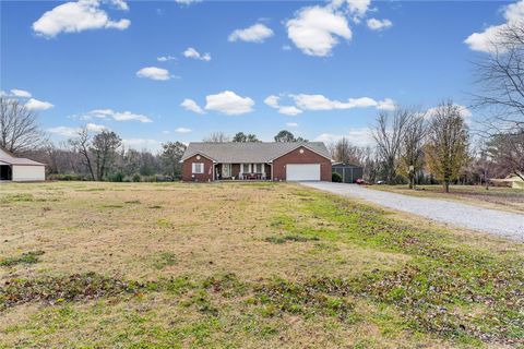 Photo of 13730 Cozy Corners Road, Siloam Springs, AR 72761 (MLS # 1330919)