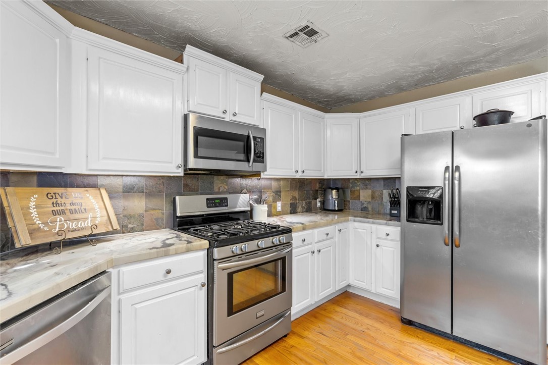 GRASSY ACRES-RURBAN - Residential